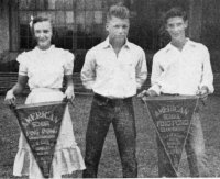 pong.jpg (19034 bytes)